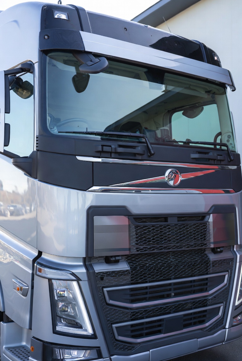 road freight image
